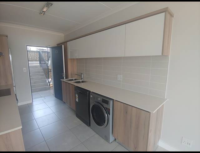 1 BEDROOM APARTMENT TO LET IN SAVANNAH COUNTRY ESTATE